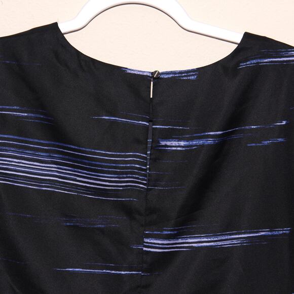 NEW Banana Republic Short sleeve Top Size Medium Striated pattern - Picture 4 of 6